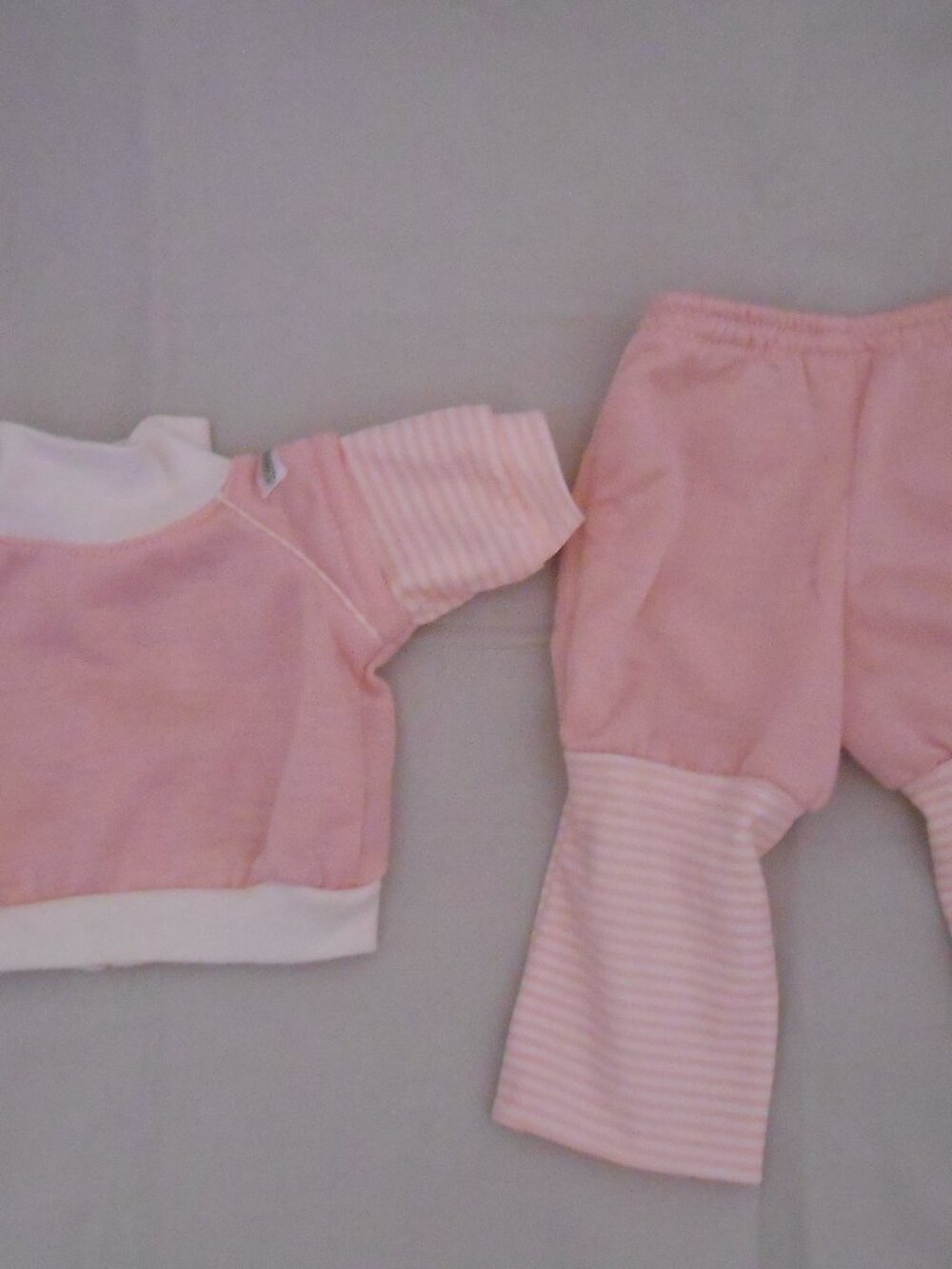 Vintage Cabbage Patch Kids Pink And White Sweat Suit, Doll Clothing, 1980's